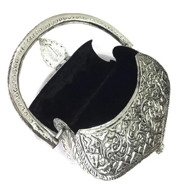 Heart Shaped Silver Brass Handbag for Women 003